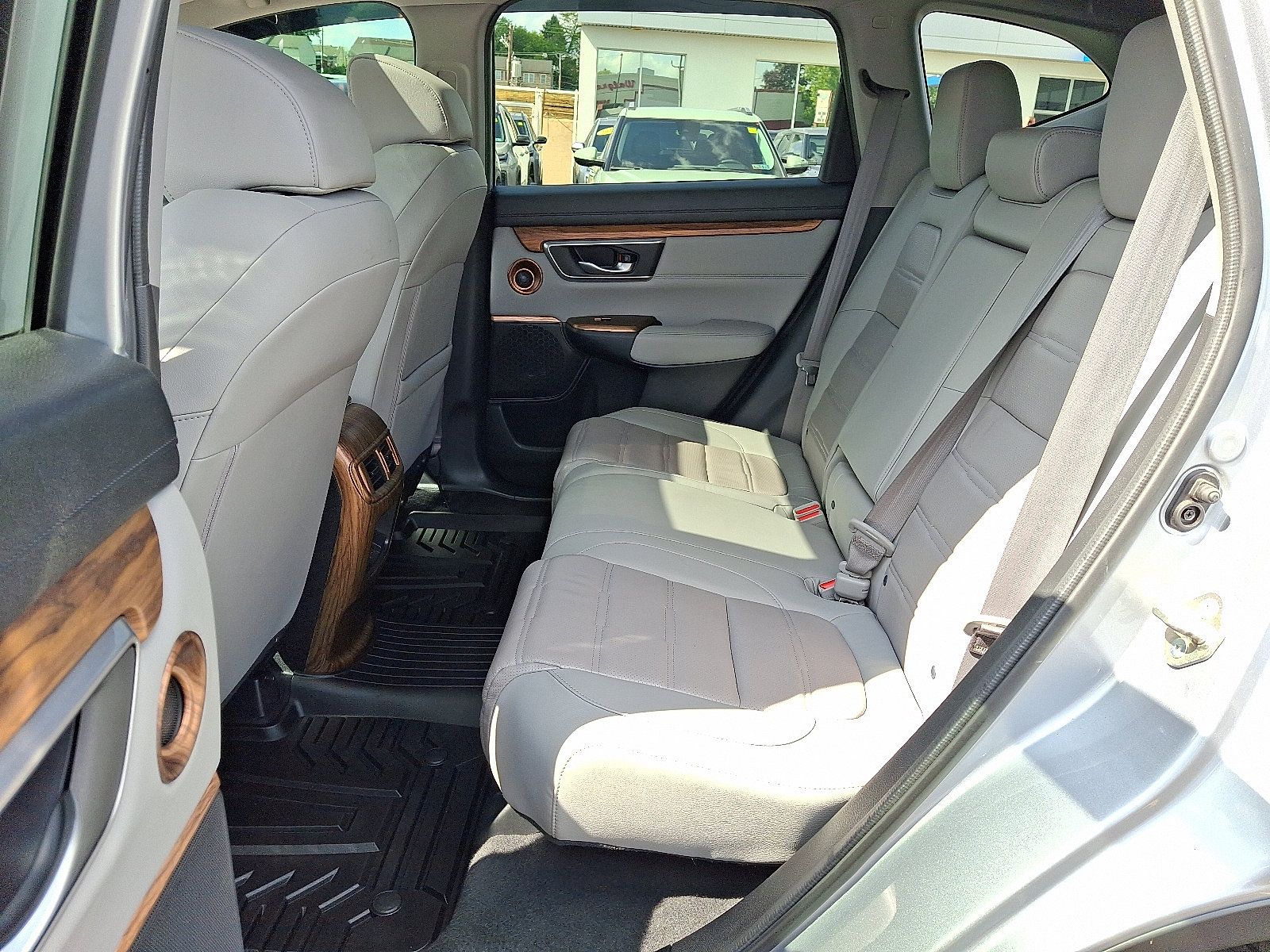 Used 2018 Honda CR-V EX-L image 11