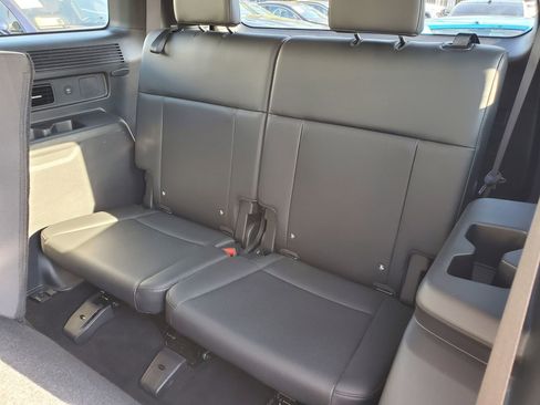 Used 2026 Hyundai Santa Fe SEL FWD image 12