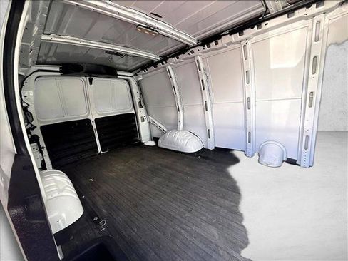 Used 2023 Chevrolet Express 2500 w/ Driver Convenience Package RWD image 26