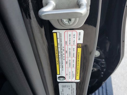 Certified 2024 RAM 1500 Limited w/ Body Color Bumper Group image 29