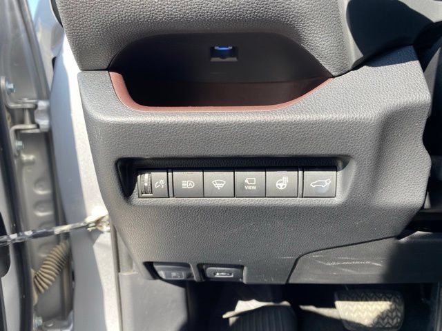 Certified 2019 Toyota RAV4 Limited w/ Advanced Technology Package AWD/4WD image 14