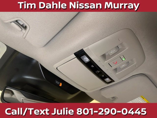 Used 2025 Nissan Murano Platinum w/ Cargo Package AWD/4WD image 32