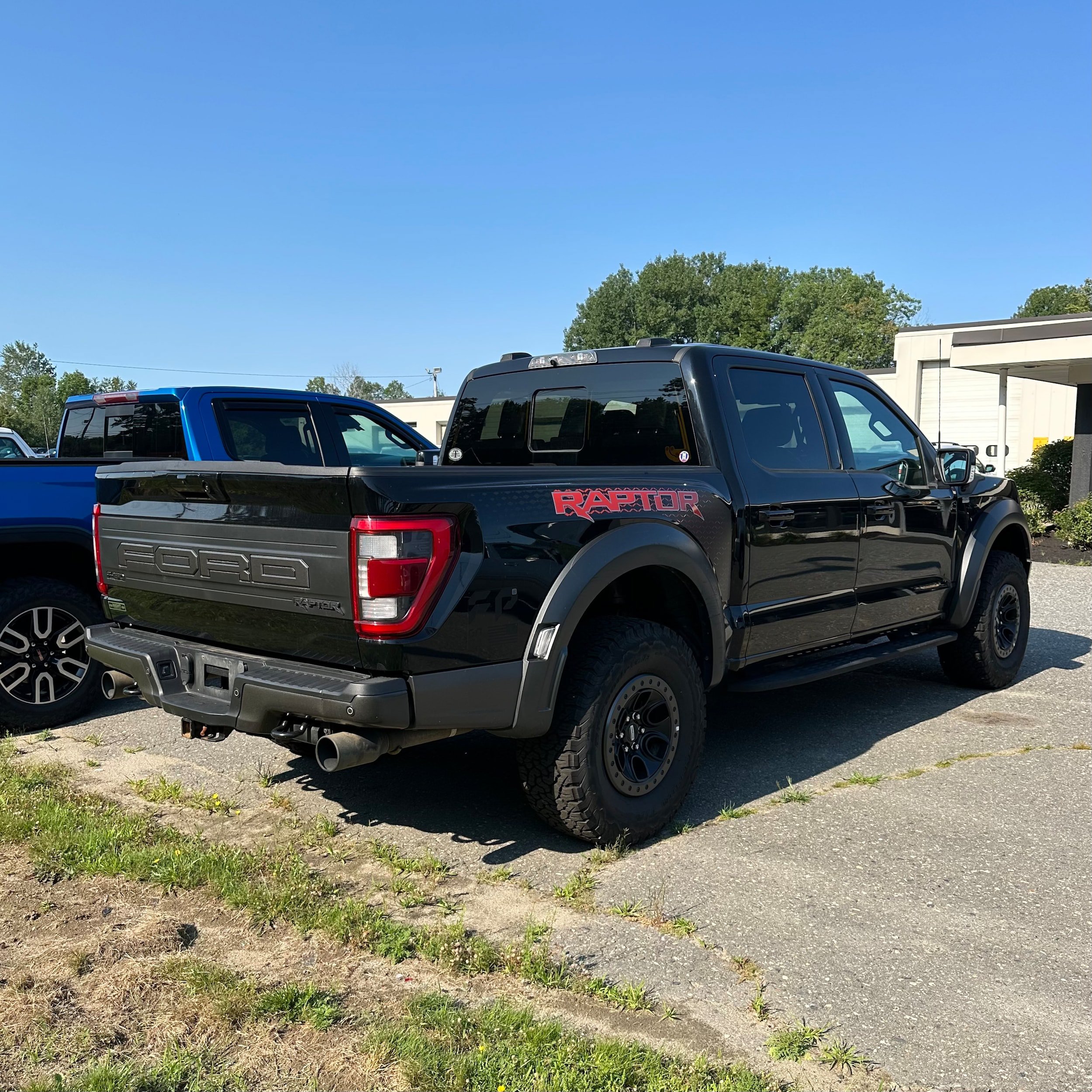 Used 2023 Ford F150 Raptor AWD/4WD image 3