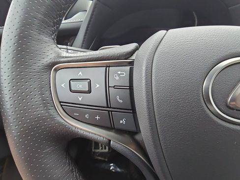 Used 2025 Lexus LS 500 F Sport AWD/4WD image 17