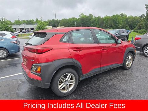 Used 2019 Hyundai Kona SE AWD/4WD image 2