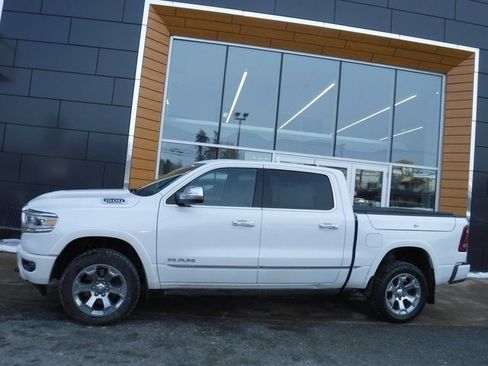 Used 2019 RAM 1500 Limited image 2