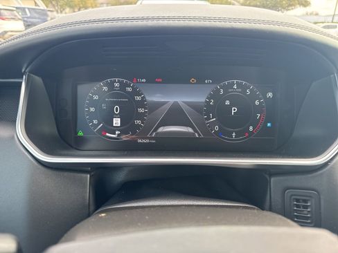 Used 2018 Land Rover Range Rover Long Wheelbase Autobiography image 13