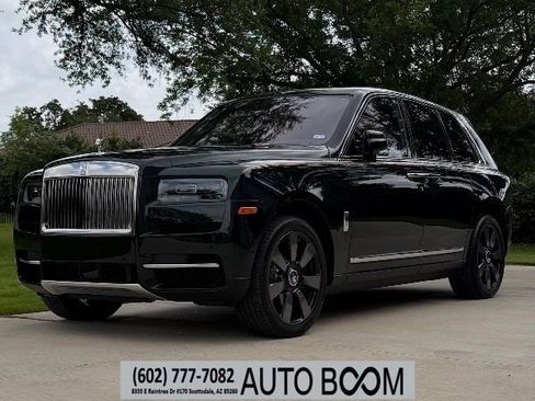 Used 2023 Rolls-Royce Cullinan w/ Cullinan Package AWD/4WD image 1