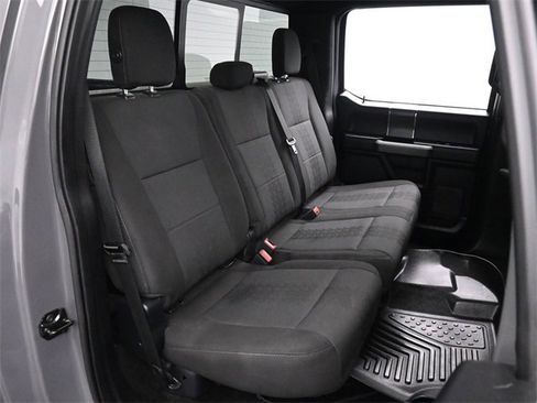 Used 2018 Ford F150 XLT w/ Equipment Group 302A Luxury image 18
