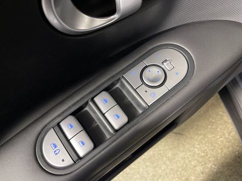 Certified 2024 Hyundai Ioniq 5 SE RWD image 19