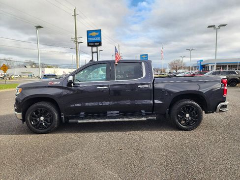Used 2022 Chevrolet Silverado 1500 LTZ image 16