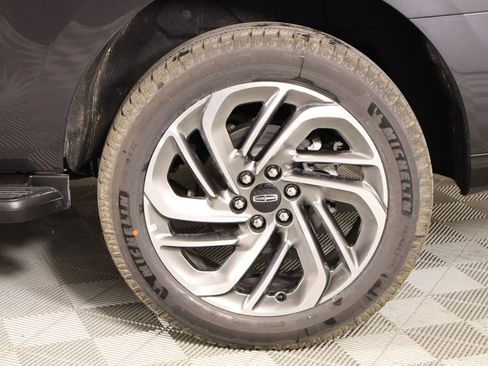 New 2026 Lincoln Navigator Premiere AWD/4WD image 20