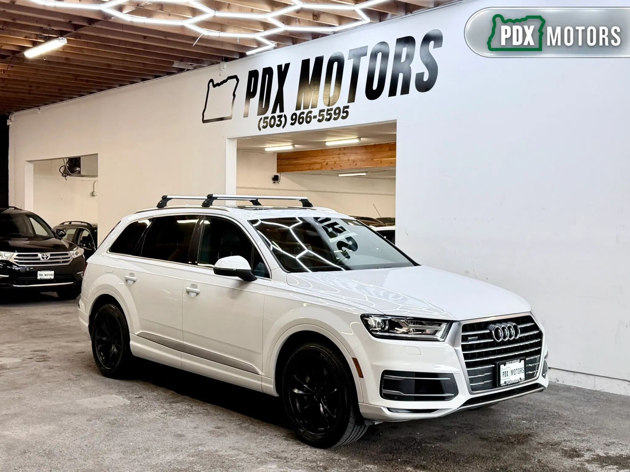 Used 2017 Audi Q7 3.0T Premium AWD/4WD image 1