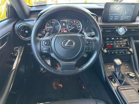 Used 2023 Lexus IS 300 w/ Comfort Package RWD image 16