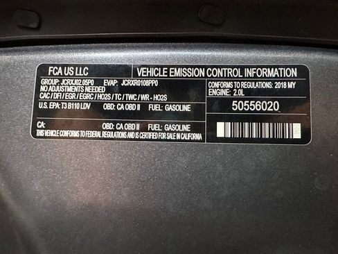 Used 2018 Alfa Romeo Giulia Ti w/ TI Leather Package RWD image 34