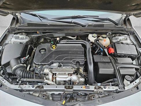 Used 2025 Chevrolet Malibu LT image 22