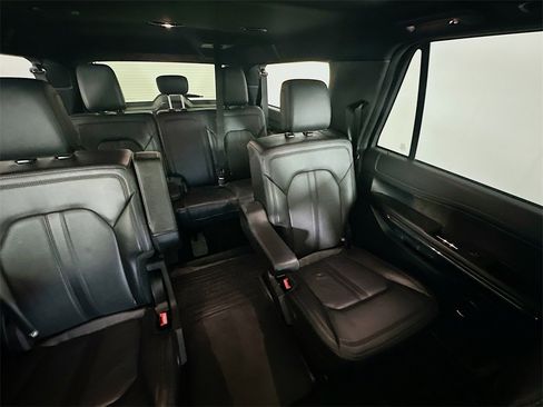 Used 2021 Ford Expedition Max Limited image 14