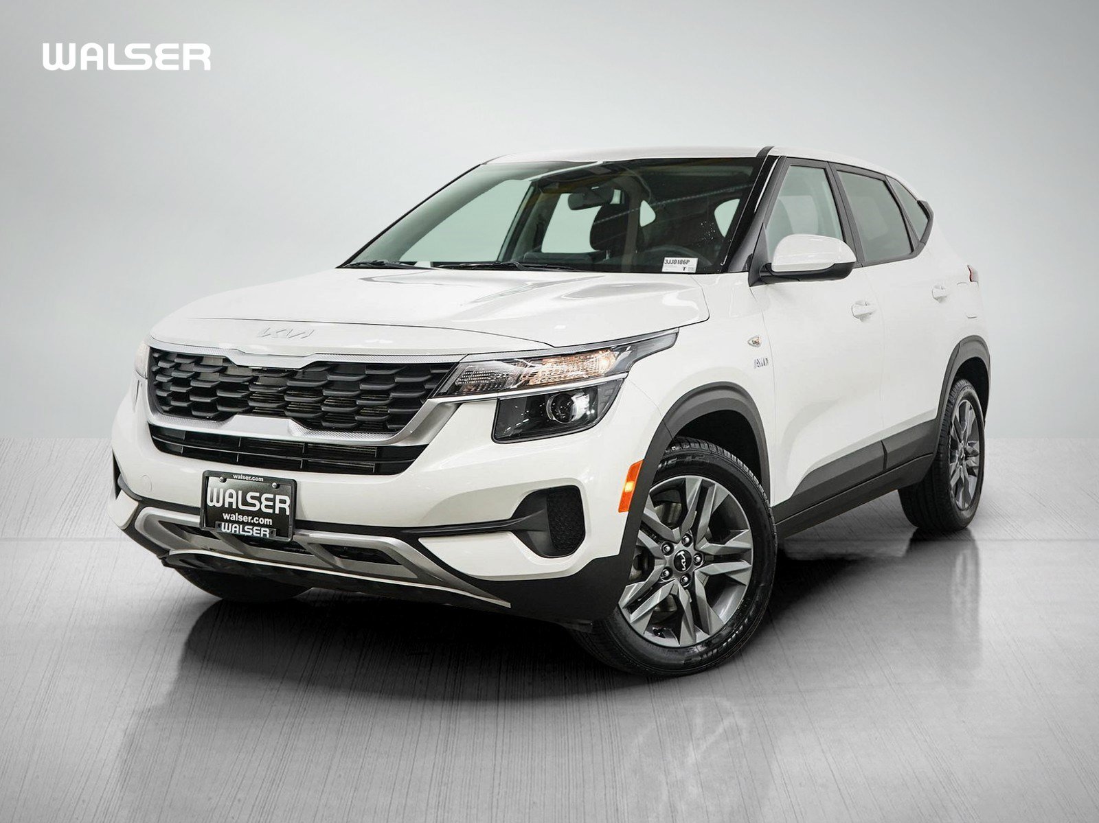 Used 2022 Kia Seltos LX AWD/4WD image 1