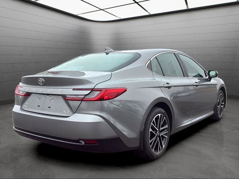 New 2026 Toyota Camry XLE image 26
