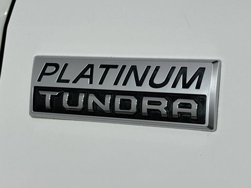Used 2014 Toyota Tundra Platinum AWD/4WD image 10