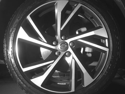 Used 2021 Volvo XC40 T5 R-Design w/ Protection Package Premier image 40