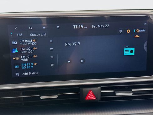 Used 2024 Hyundai Ioniq 6 SE RWD image 21