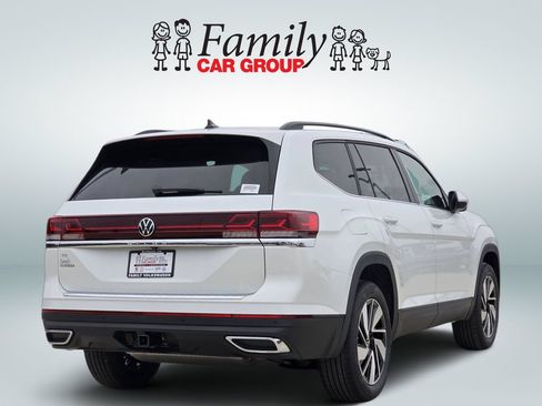 New 2026 Volkswagen Atlas SE FWD image 4
