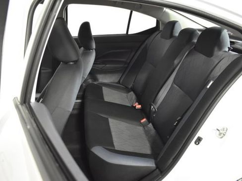 Used 2025 Nissan Versa SV w/ Trunk Package FWD image 22