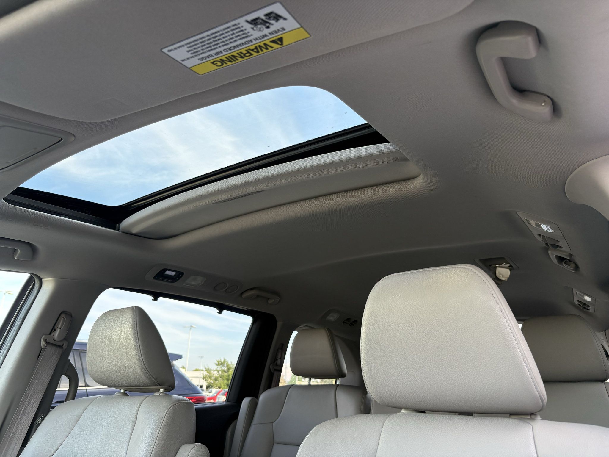 Used 2016 Honda Odyssey EX-L image 27