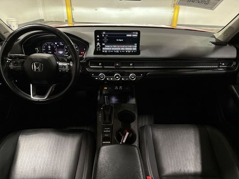 Used 2022 Honda Civic Touring image 10