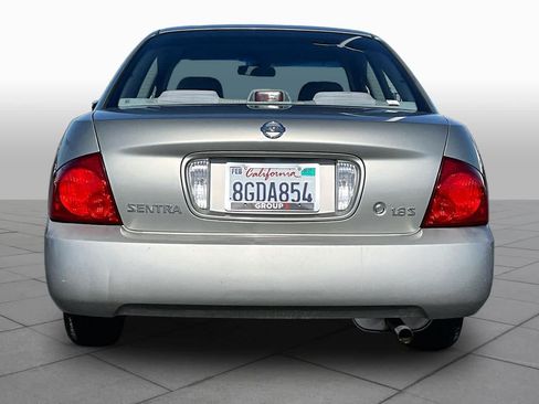 Used 2004 Nissan Sentra S FWD image 4