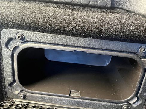 Used 2018 RAM 1500 Sport w/ Sport Premium Group image 19