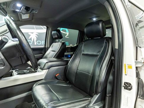 Used 2019 Ford F250 Lariat w/ Lariat Ultimate Package image 9