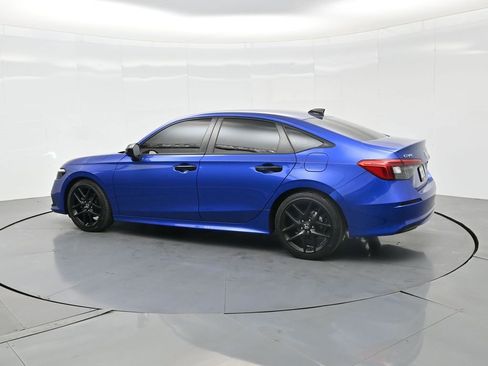 Used 2024 Honda Civic Sport image 9