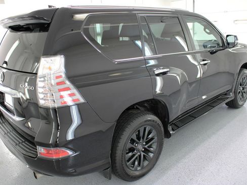 Used 2022 Lexus GX 460 Premium w/ Premium Package image 10
