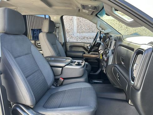 Used 2023 Chevrolet Silverado 2500 LT image 13