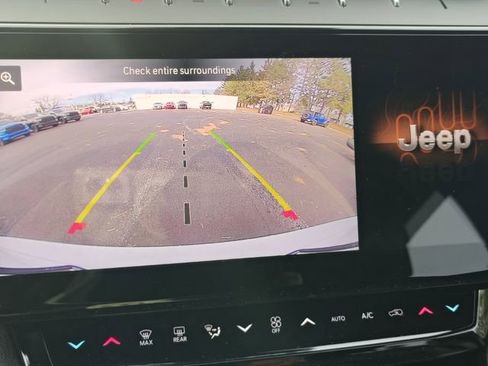 New 2026 Jeep Grand Cherokee Altitude AWD/4WD image 21