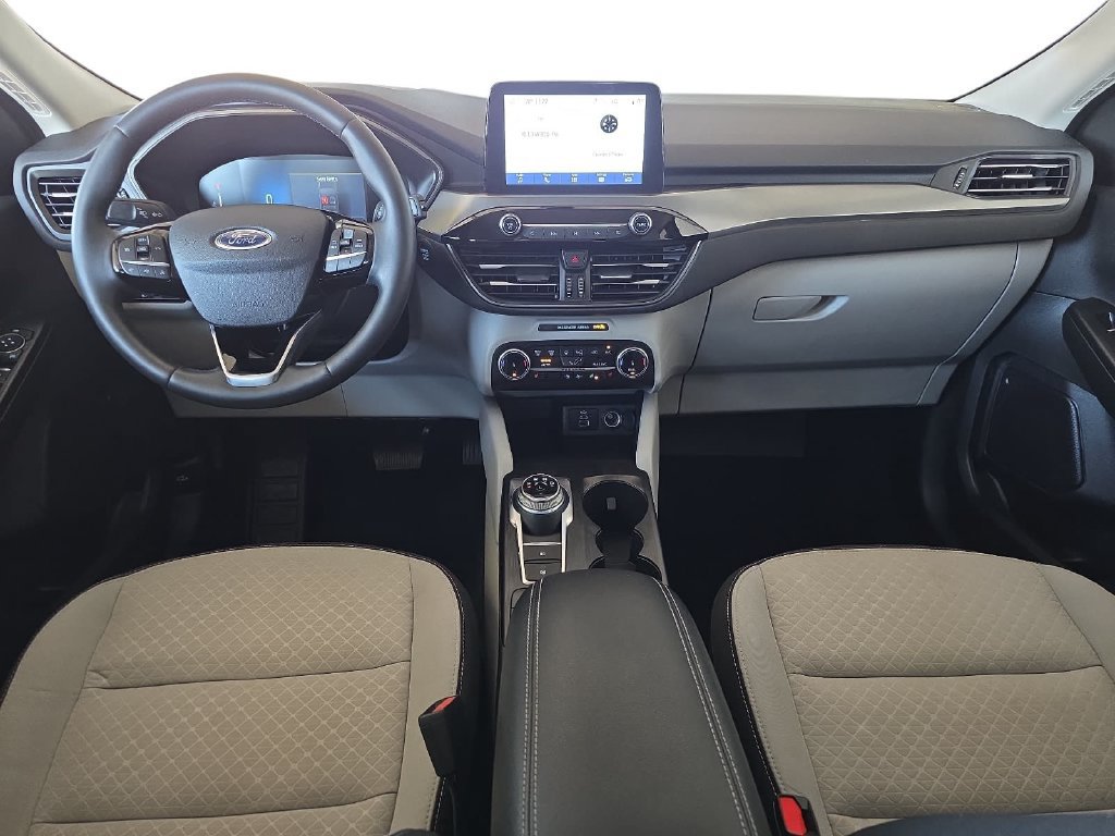 Used 2024 Ford Escape Active w/ Cold Weather Package FWD image 11