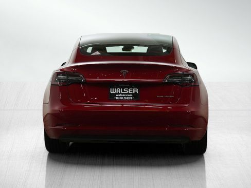 Used 2018 Tesla Model 3 Long Range image 4