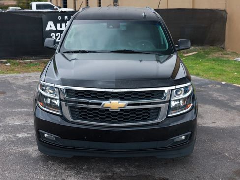 Used 2017 Chevrolet Tahoe LT w/ Luxury Package RWD image 11