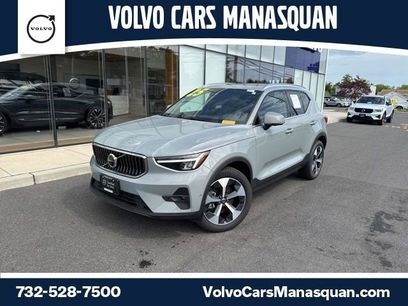 Certified 2025 Volvo XC40 B5 Plus