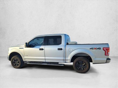 Used 2016 Ford F150 XLT AWD/4WD image 6