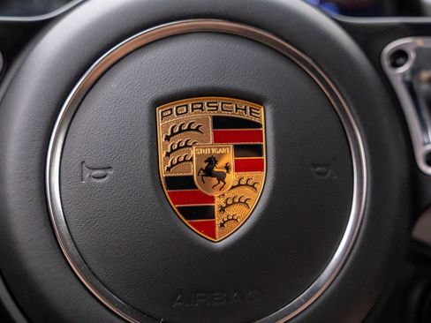 Certified 2025 Porsche 718 Cayman S RWD image 27