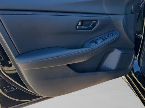 Used 2025 Nissan Sentra S FWD image 26