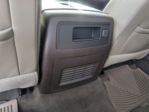 Used 2018 GMC Sierra 1500 SLT w/ Enhanced Driver Alert Package image 33