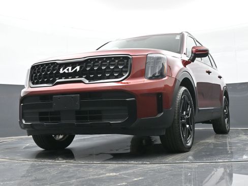 Used 2024 Kia Telluride EX X-Line image 42