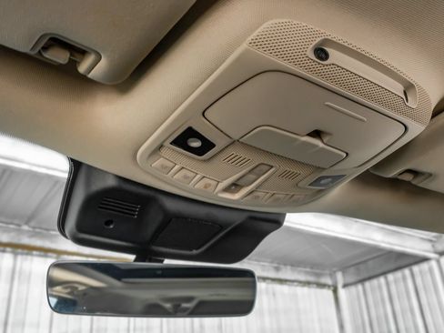 Used 2023 Lincoln Navigator L Reserve AWD/4WD image 23