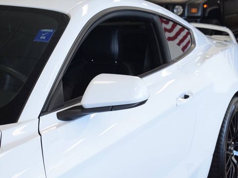 Used 2022 Ford Mustang GT Premium w/ GT Performance Package RWD image 10