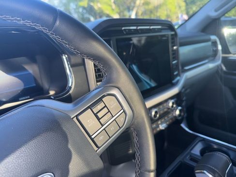 Used 2023 Ford F150 Lightning XLT image 10