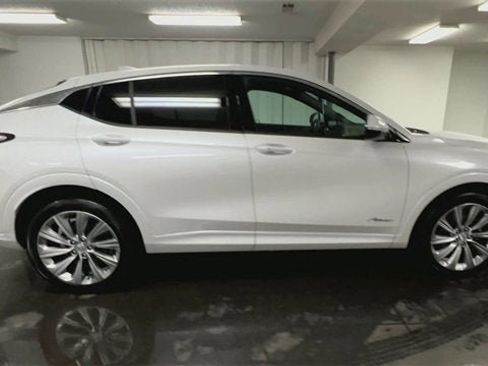 Certified 2024 Buick Envista Avenir image 9